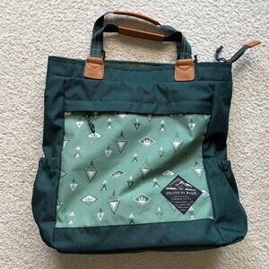 United By Blue (R)evolution™ 25L Convertible Carryall